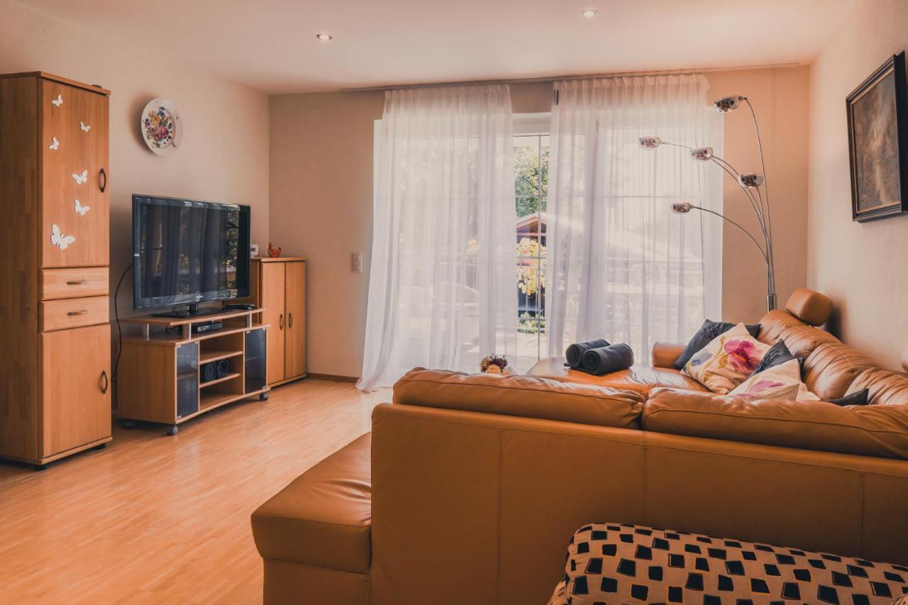 Coraline -Koblach, 6-10 P, 3 Schlafzimmer, Kueche, Riesige Terrasse, Parkplatz, Wifi, Stellplatz Ski Exteriör bild