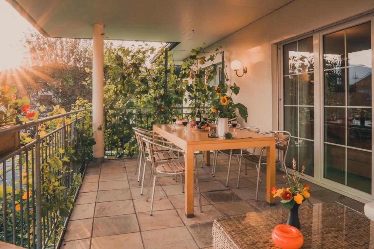 Coraline -Koblach, 6-10 P, 3 Schlafzimmer, Kueche, Riesige Terrasse, Parkplatz, Wifi, Stellplatz Ski Exteriör bild